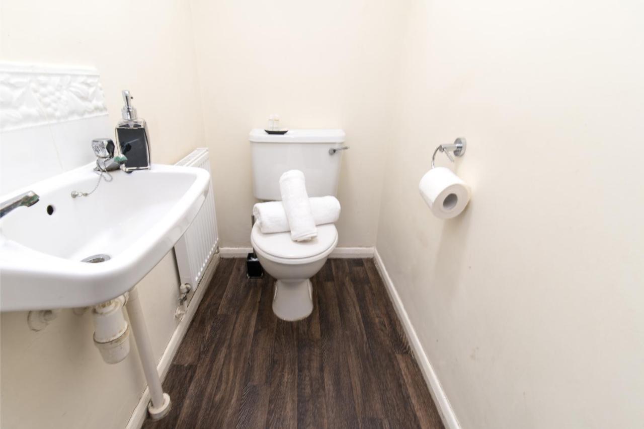 Coventry- Perchfoot 3 Bedroom Contractor And Pet-Friendly Spacious House By Sublime Stays מראה חיצוני תמונה