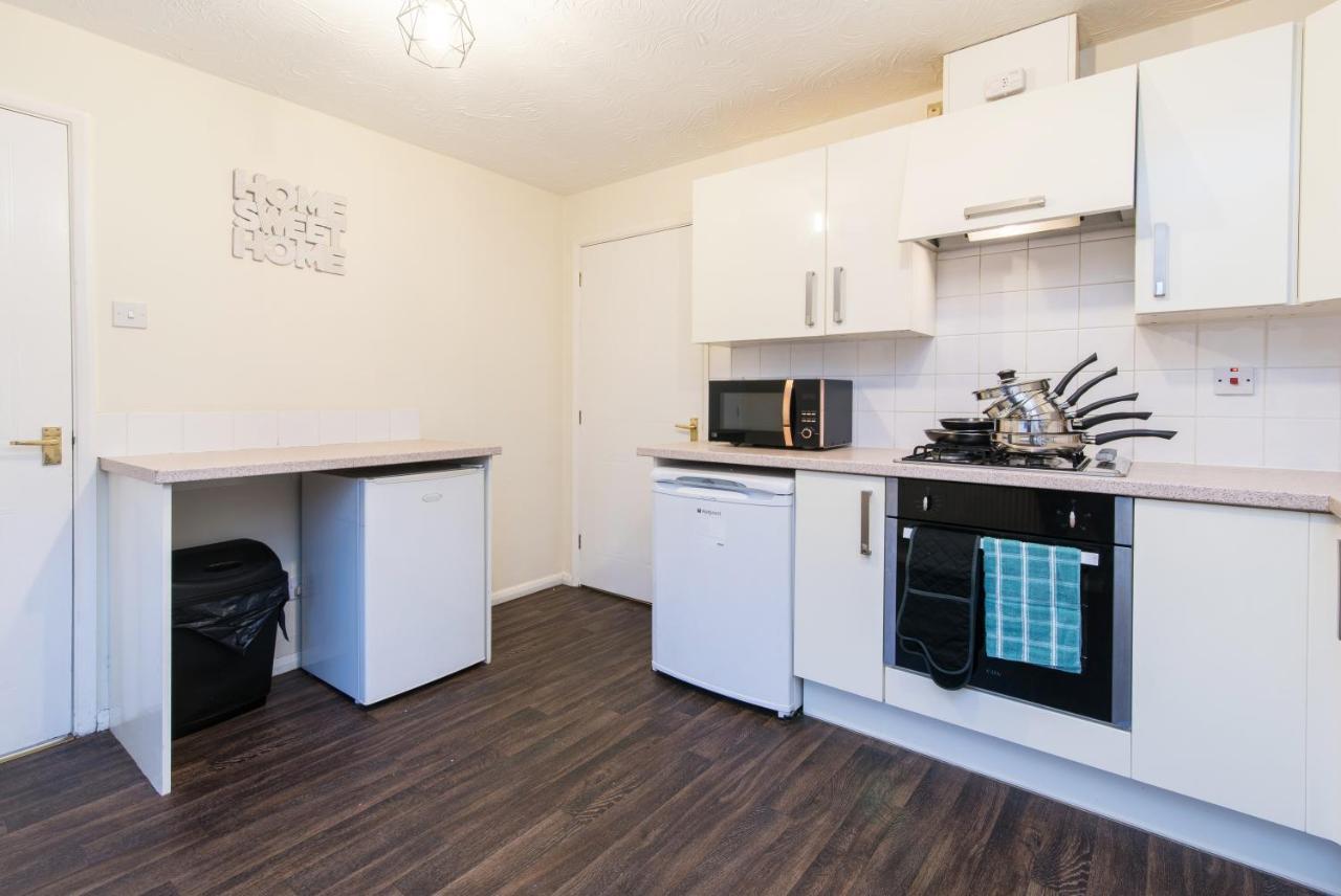 Coventry- Perchfoot 3 Bedroom Contractor And Pet-Friendly Spacious House By Sublime Stays מראה חיצוני תמונה