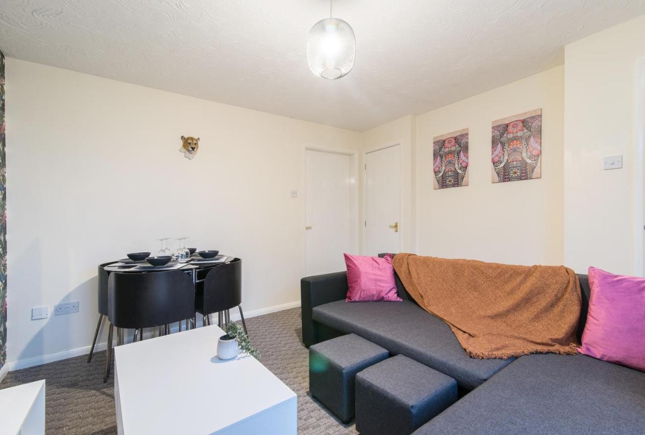 Coventry- Perchfoot 3 Bedroom Contractor And Pet-Friendly Spacious House By Sublime Stays מראה חיצוני תמונה